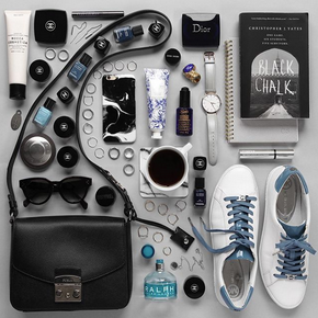 designbyaikonik-flat-lay-photo-blue-black